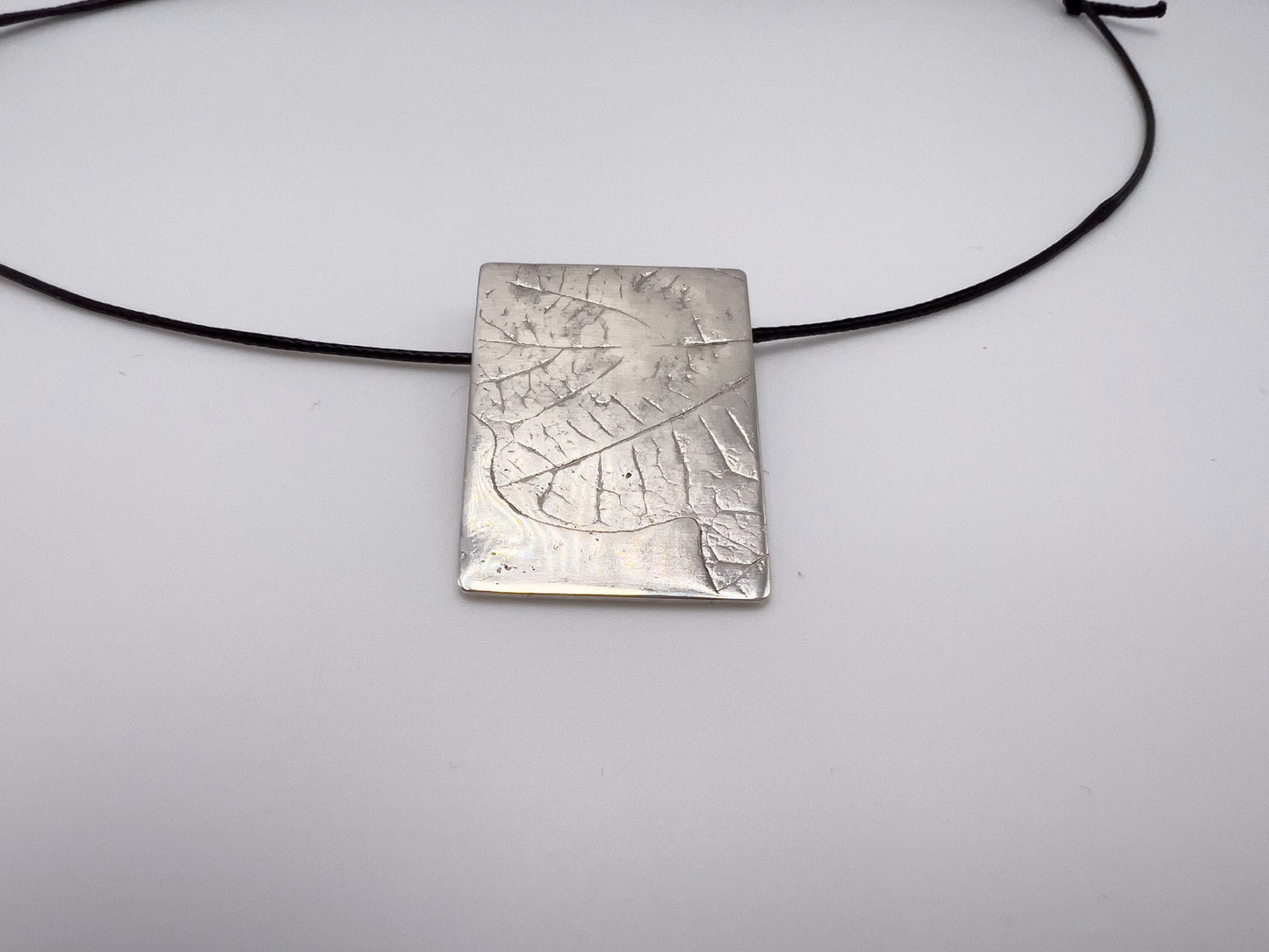 No-27. Silver Leafprint Pendant
