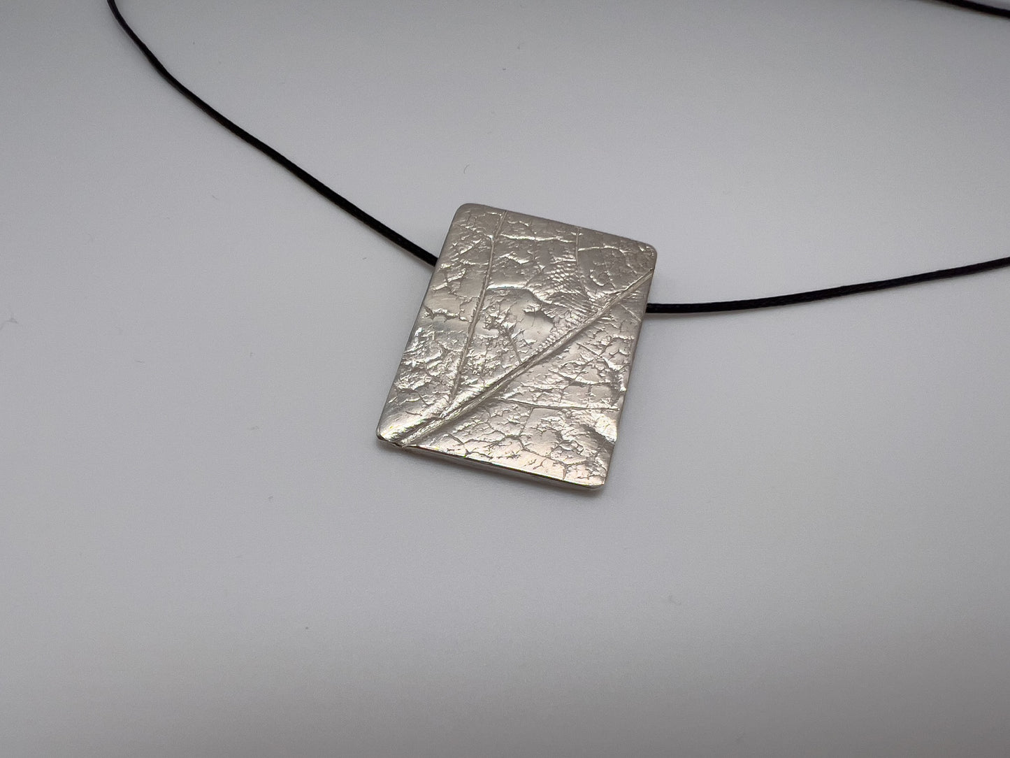 No-28. Silver Leafprint Pendant