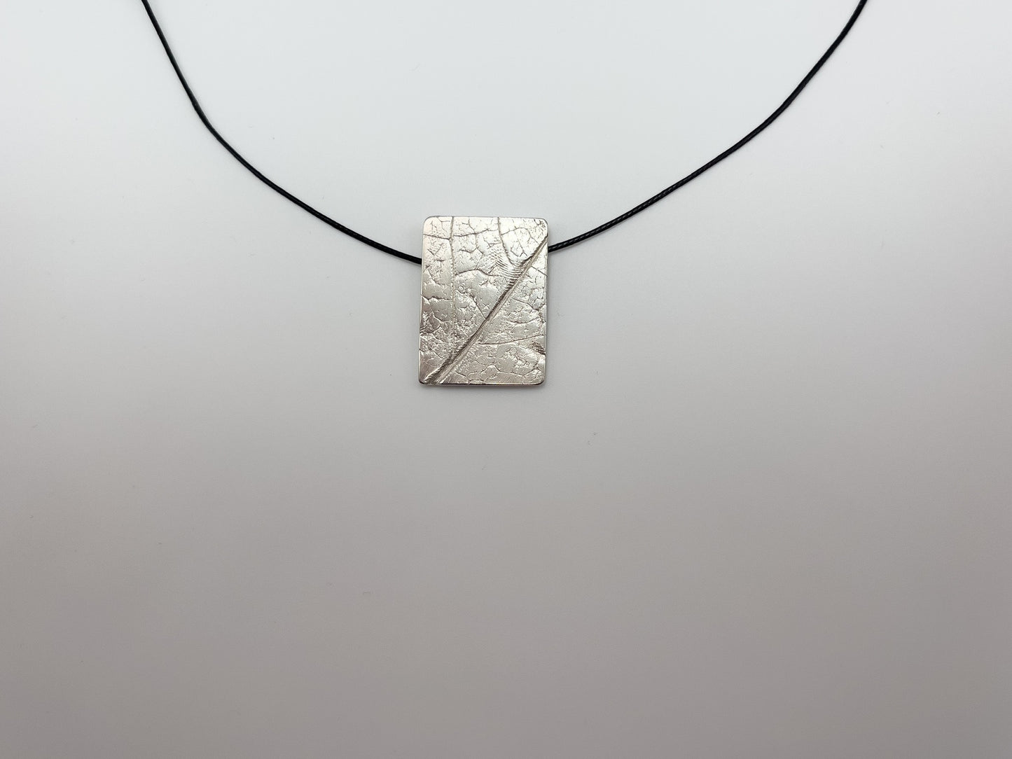 No-28. Silver Leafprint Pendant