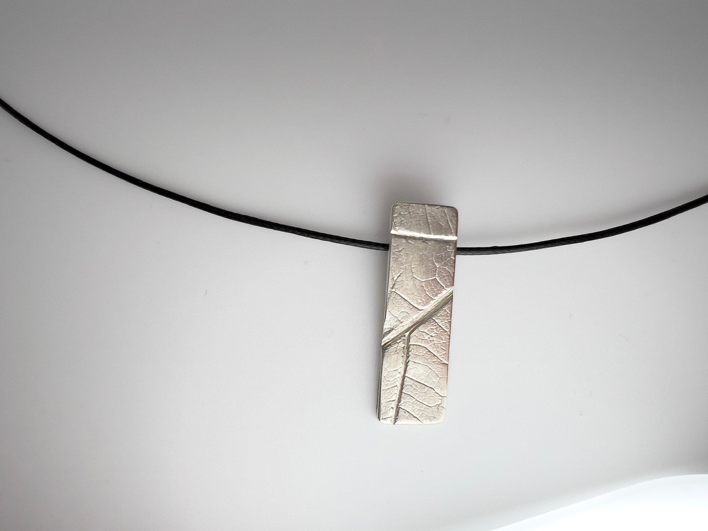 No-45. Silver Leafprint Pendant