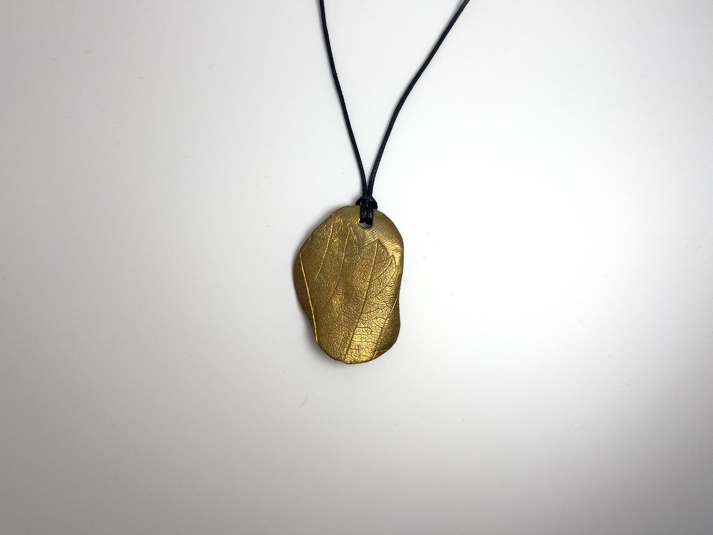 No-07. Brass Leafprint Pendant