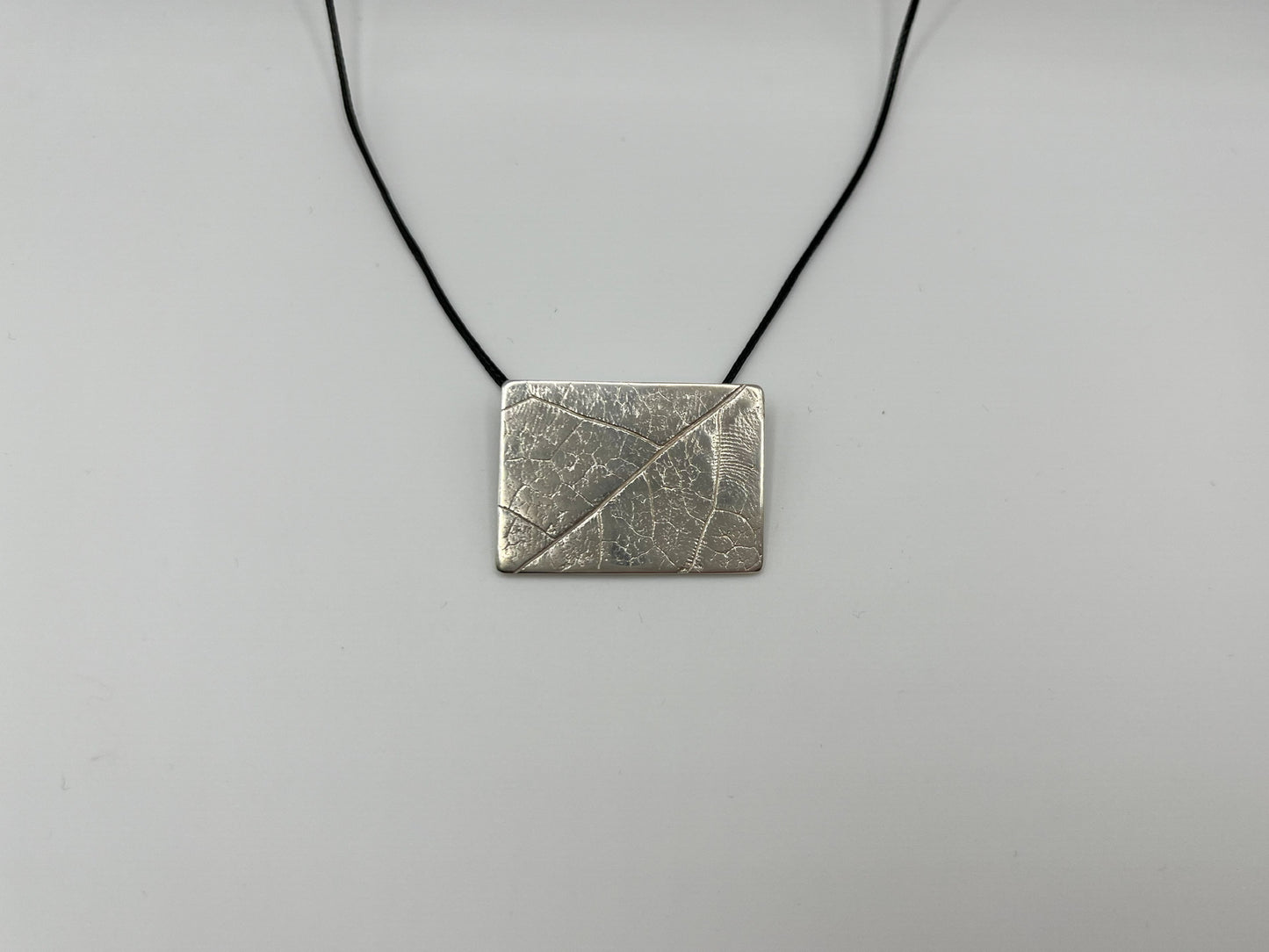 No-26. Silver Leafprint Pendant