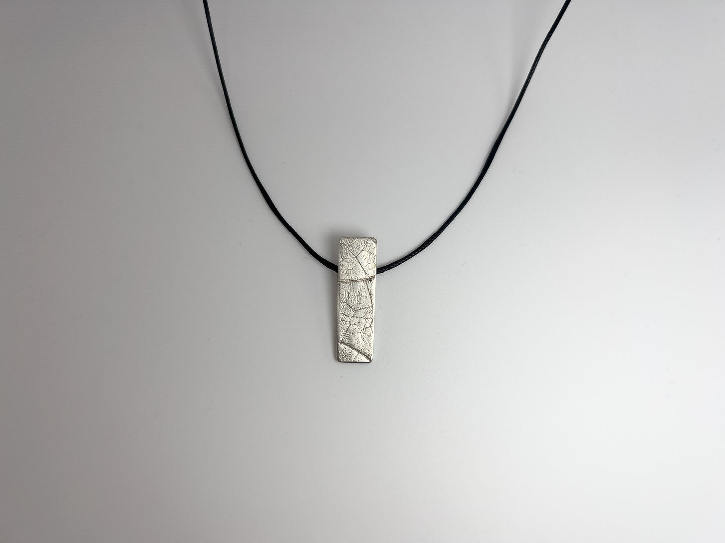 No-32. Silver Leafprint Pendant