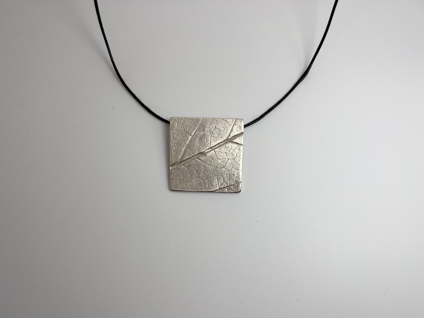 No-37. Silver Leafprint Pendant