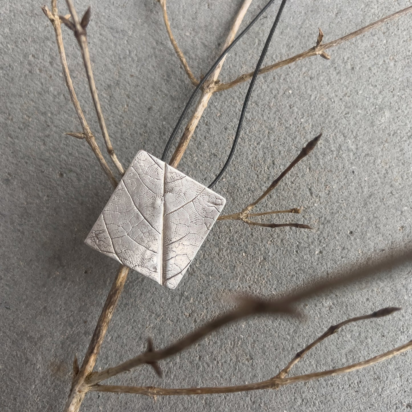 No-34. Silver Leafprint Pendant
