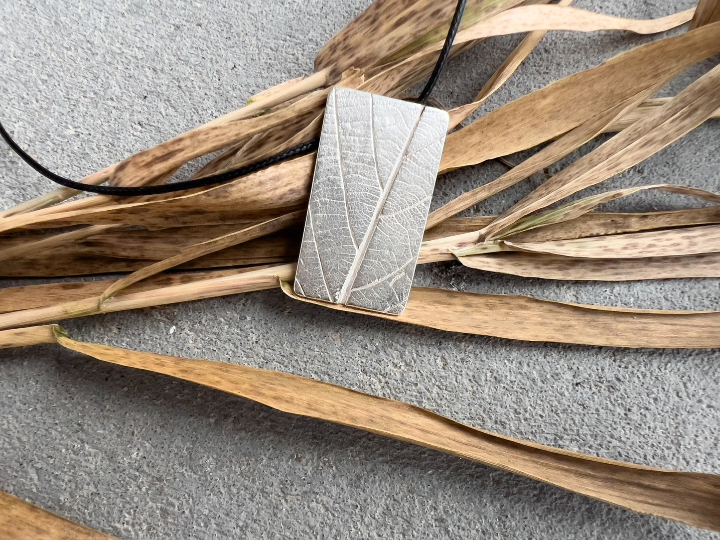 No-21. Silver Leafprint Pendant