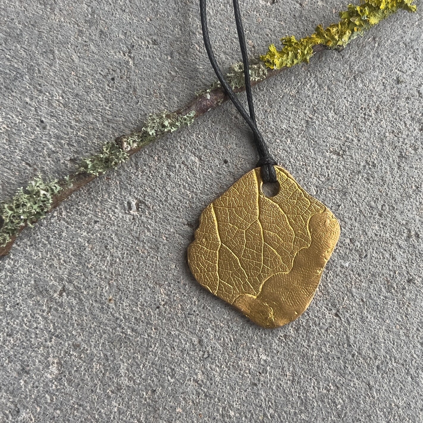 No-06. Brass Leafprint Pendant
