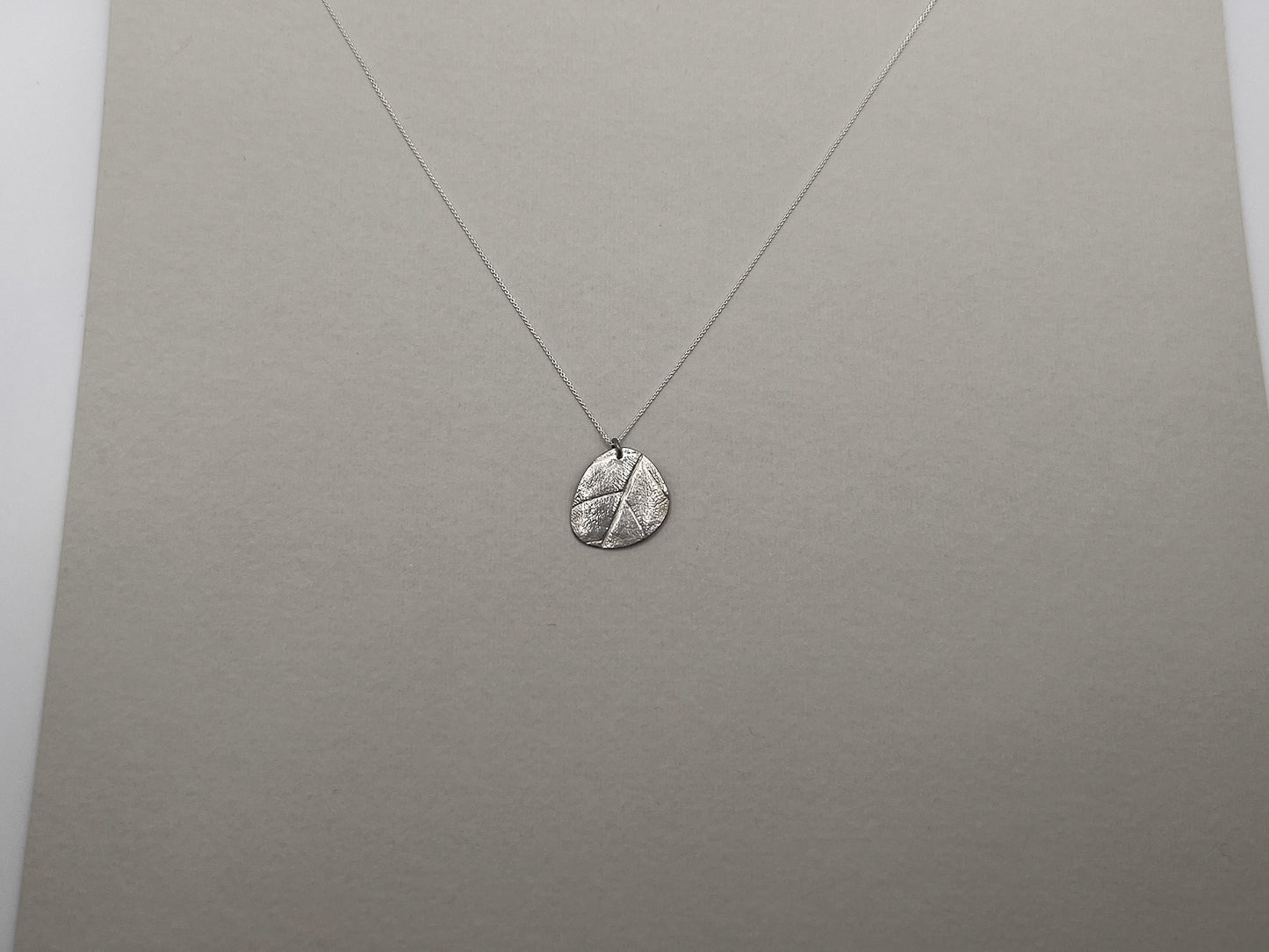 No-71. Maple Pendant