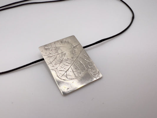No-27. Silver Leafprint Pendant