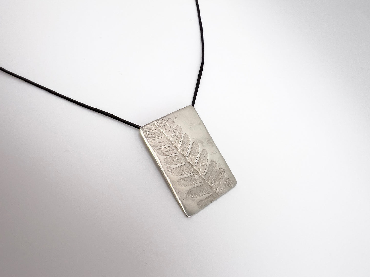 No-49. Silver Leafprint Pendant