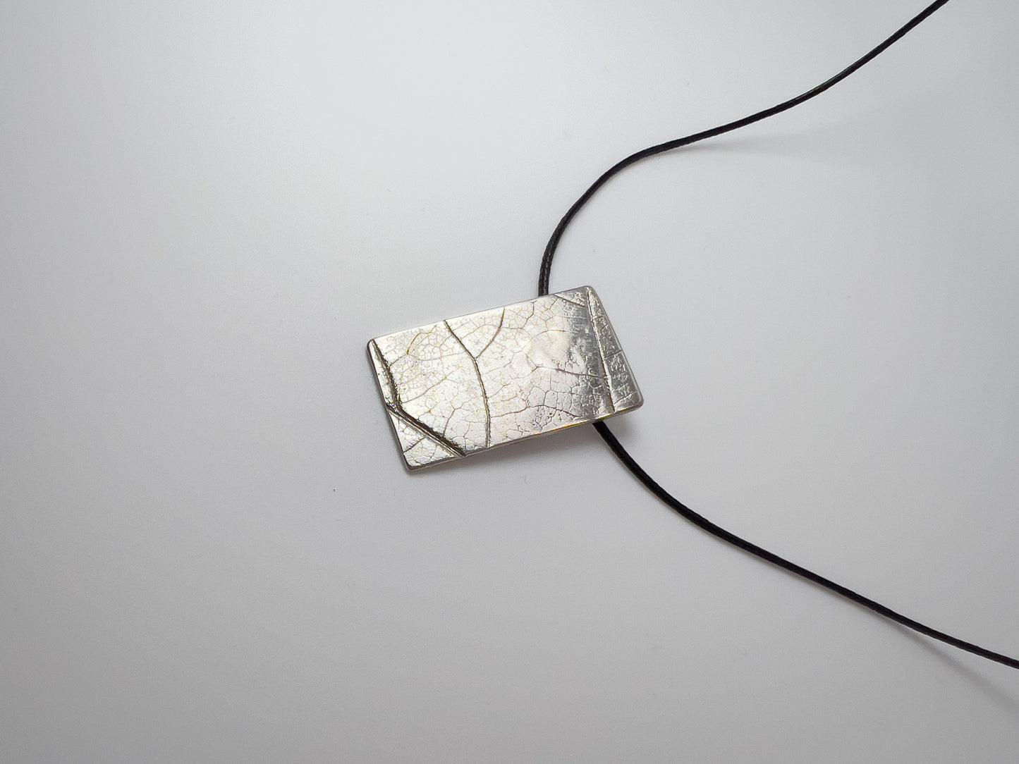 No-18. Silver Leafprint Pendant