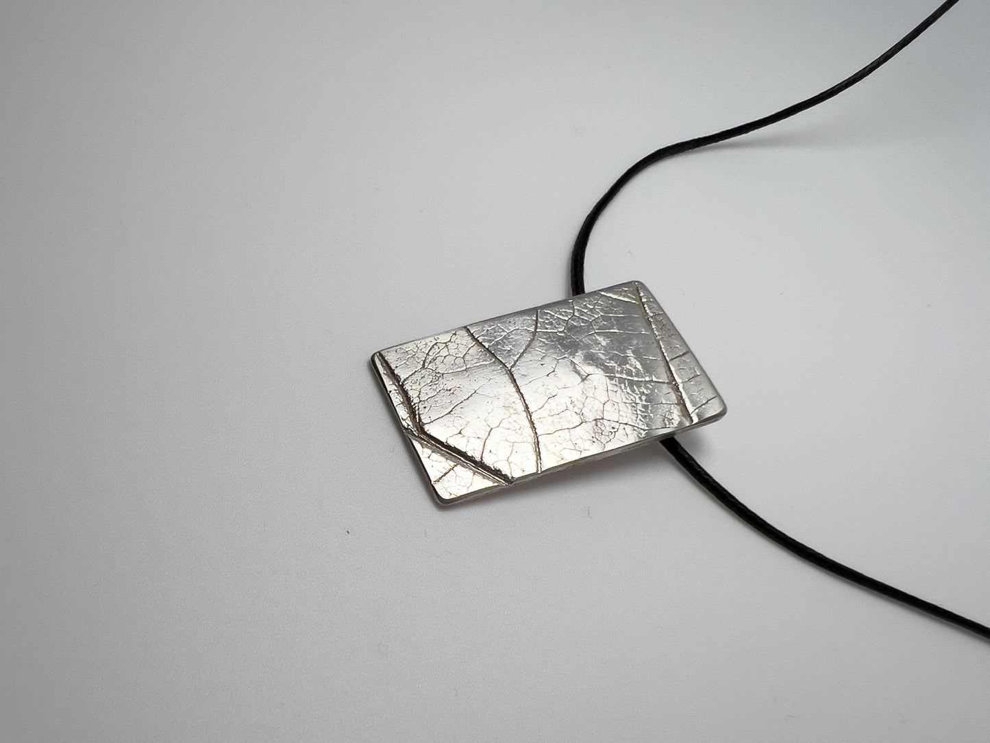 No-18. Silver Leafprint Pendant