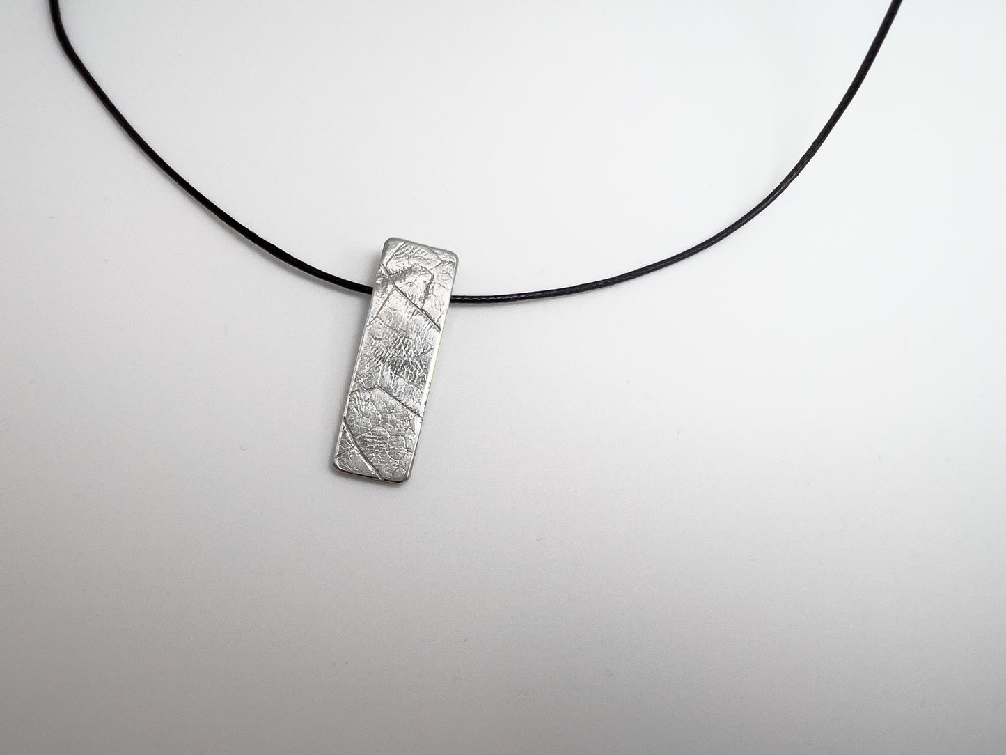 No-42. Silver Leafprint Pendant