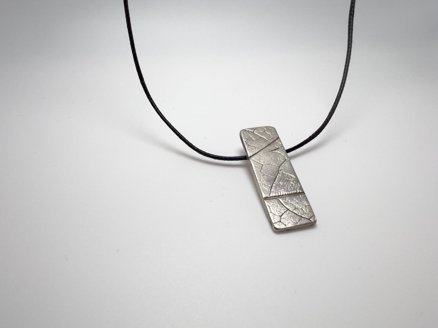 No-44. Silver Leafprint Pendant