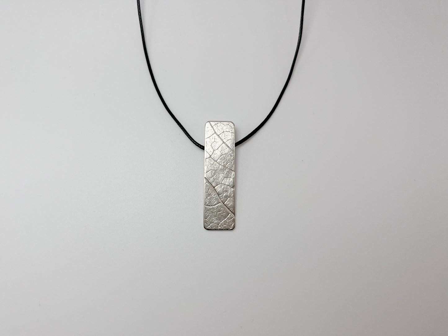 No-47. Silver Leafprint Pendant