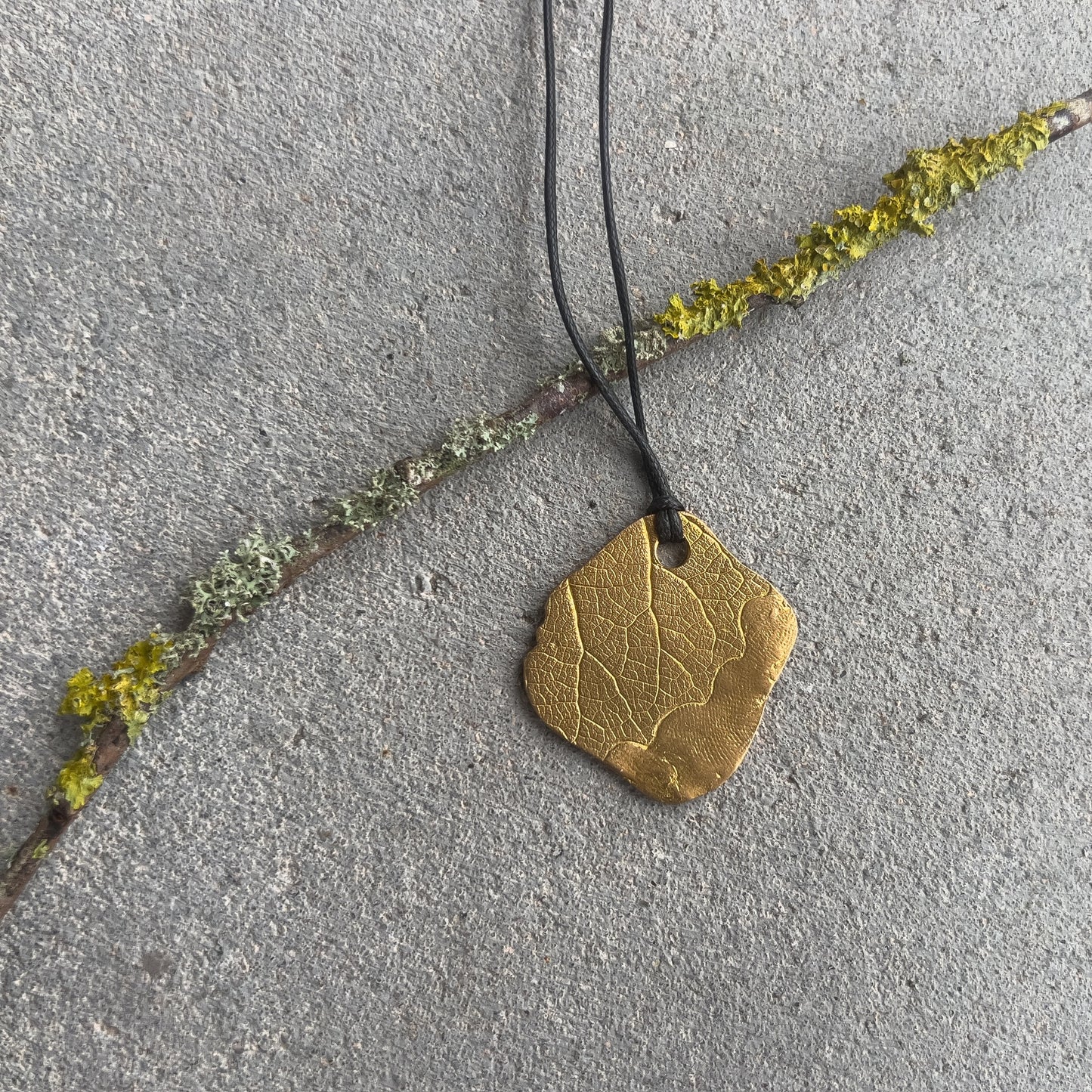 No-06. Brass Leafprint Pendant